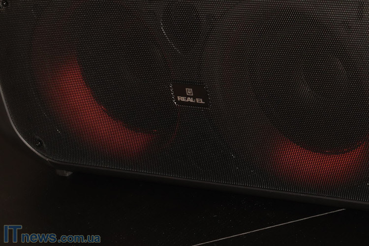 REAL-EL_X-795_portable_acoustics